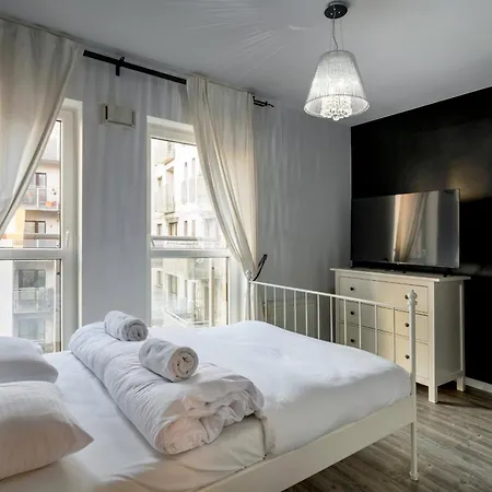 Apartamento Rentplanet - Jednosci Narodowej